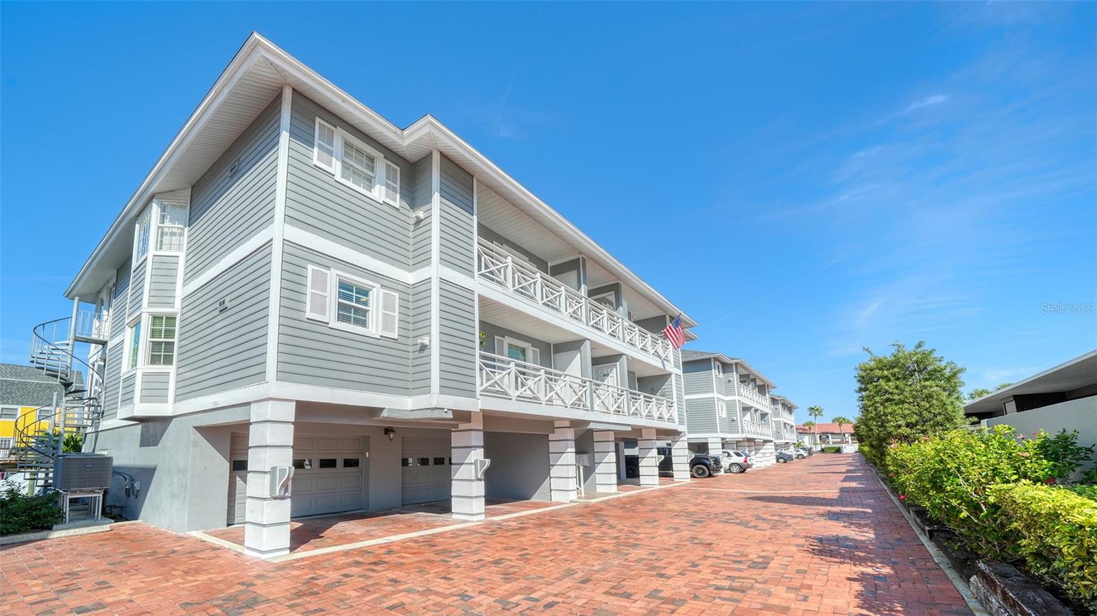 1564 STICKNEY POINT ROAD 303