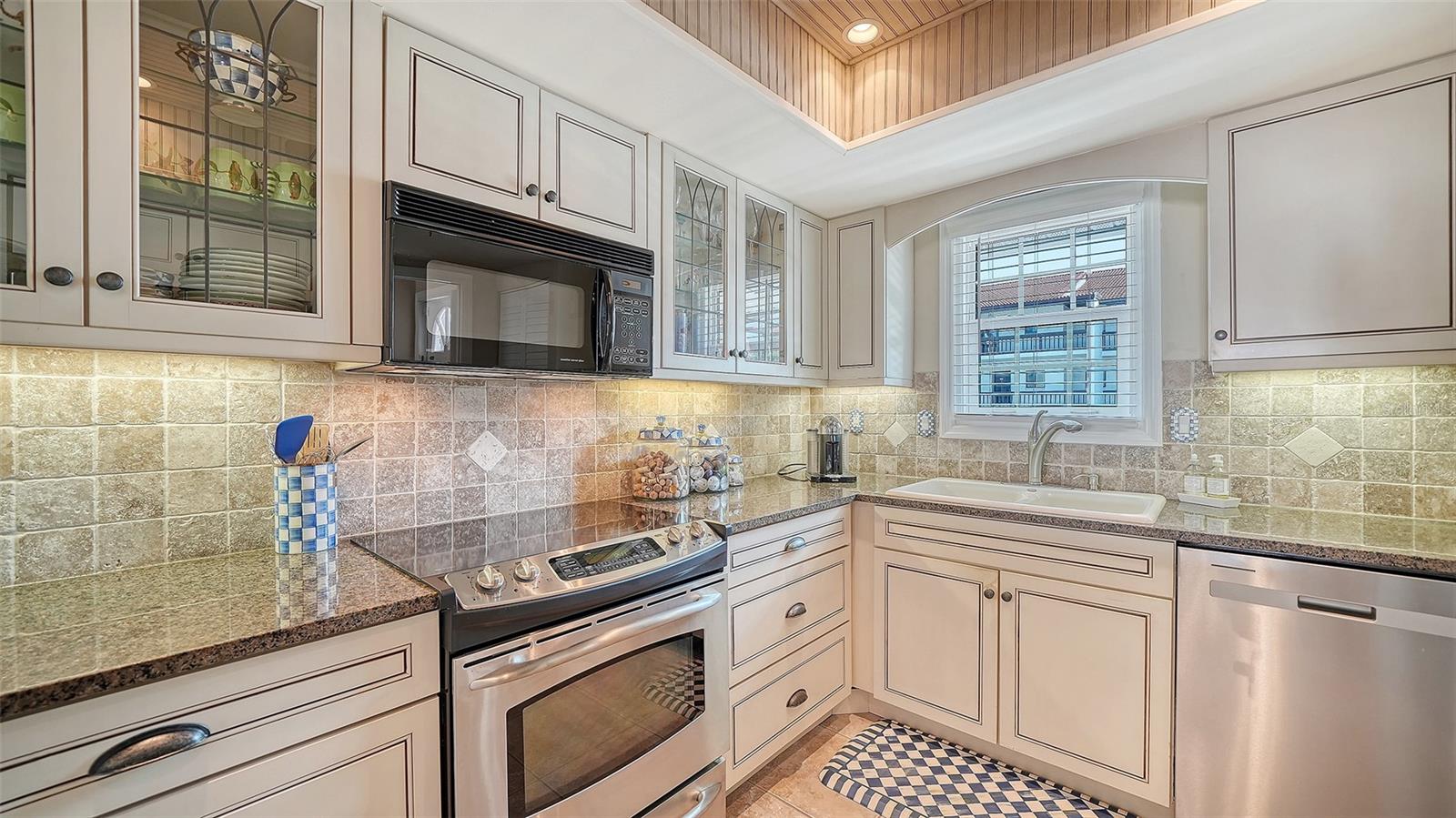 BOATYARD THE - Residential