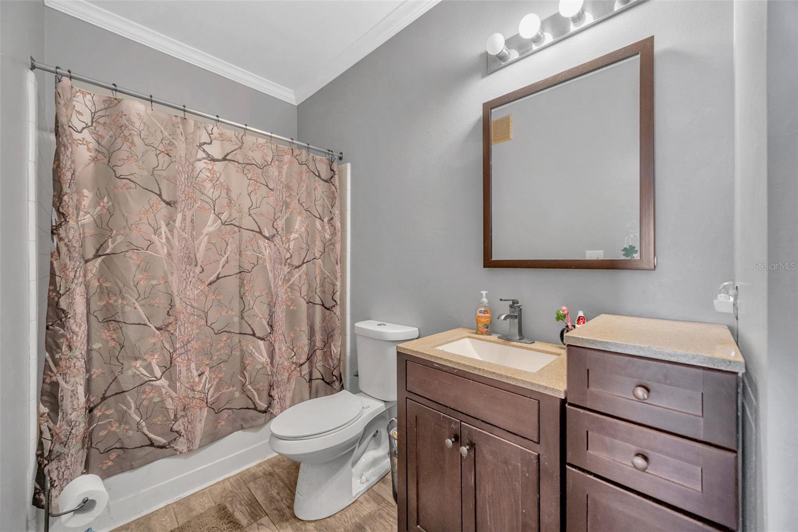 EQUESTRIAN PARC AT HIGHWOODS P - Residential