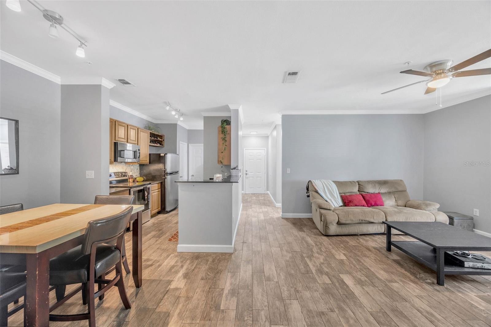 EQUESTRIAN PARC AT HIGHWOODS P - Residential