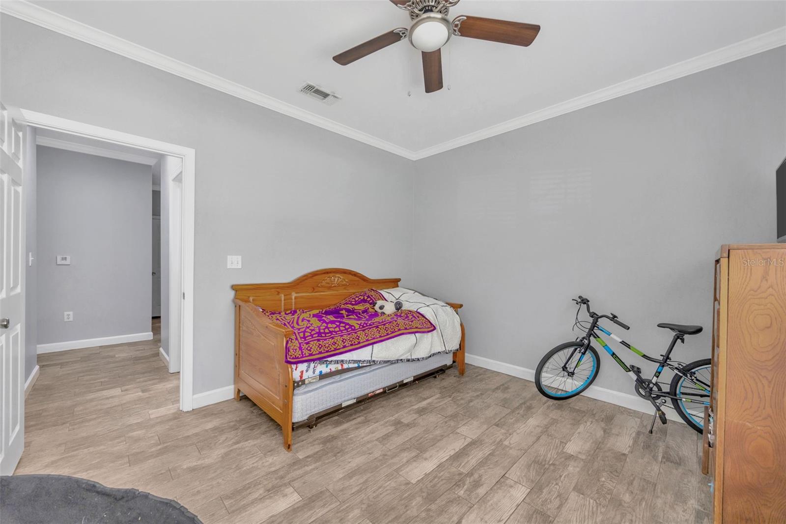 EQUESTRIAN PARC AT HIGHWOODS P - Residential