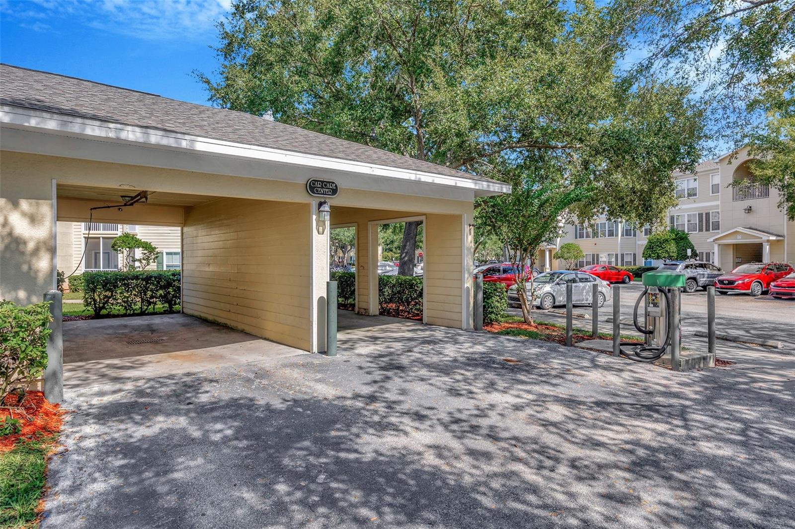 EQUESTRIAN PARC AT HIGHWOODS P - Residential