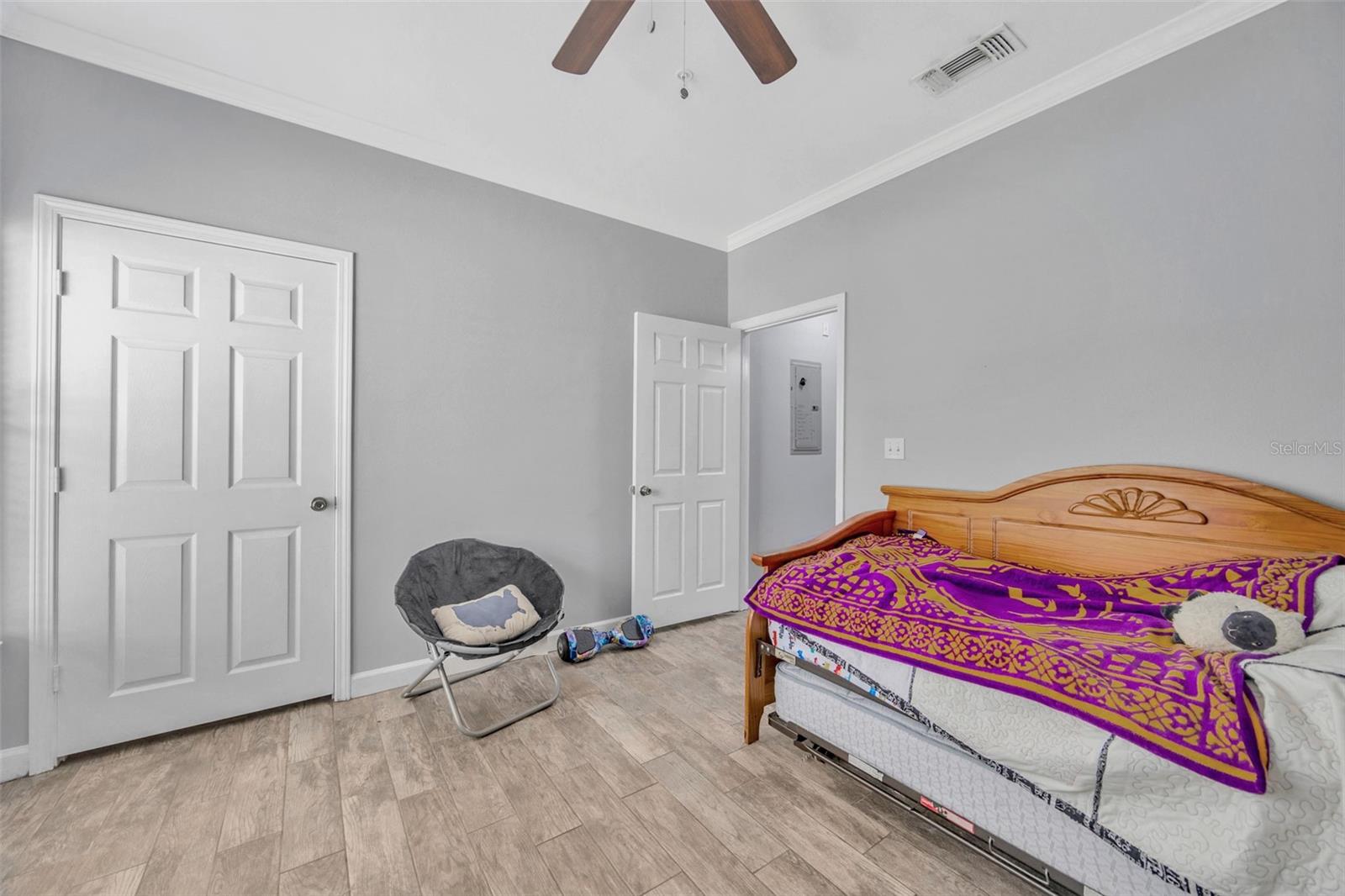 EQUESTRIAN PARC AT HIGHWOODS P - Residential