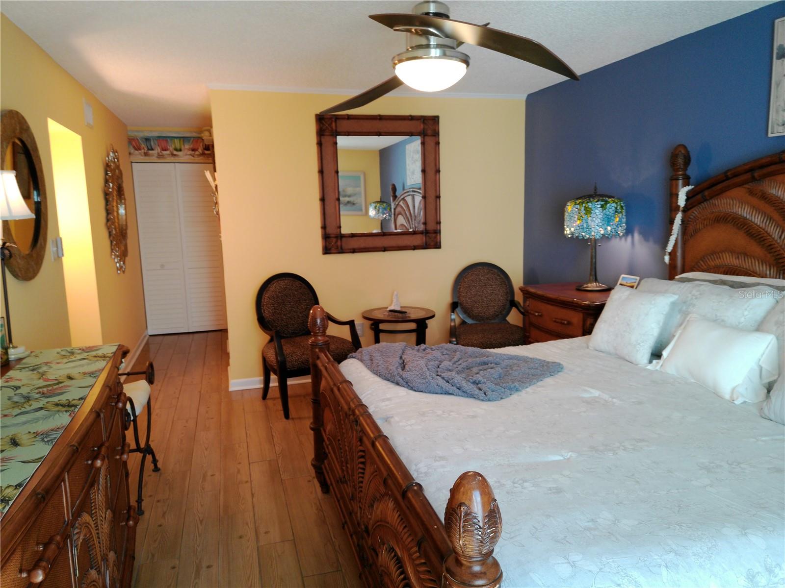 PENTHOUSE GREENS - Residential