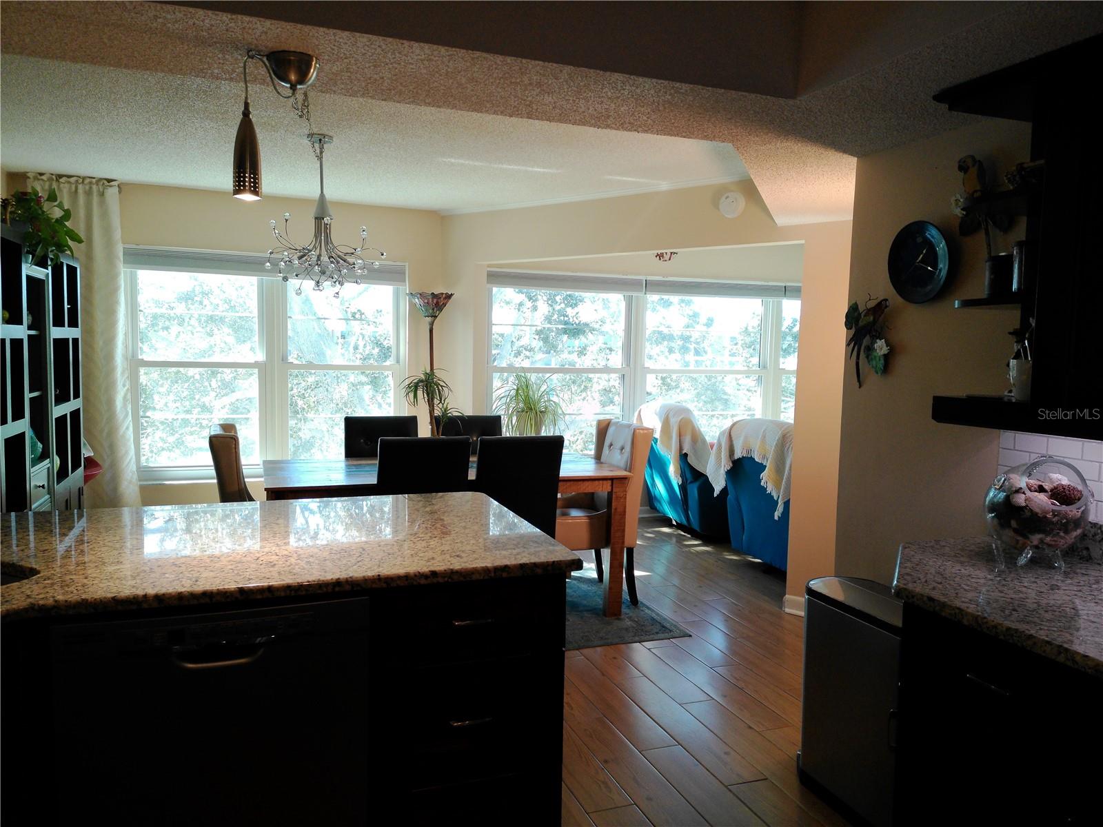 PENTHOUSE GREENS - Residential