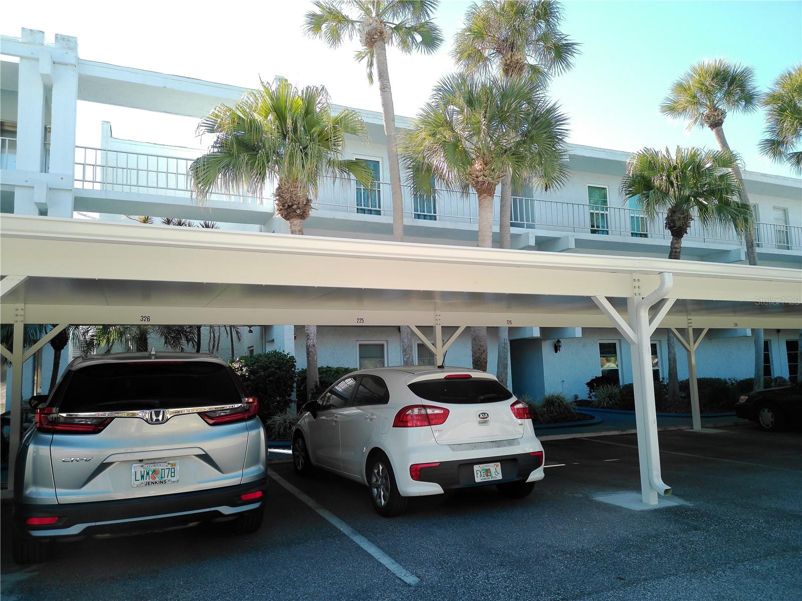 PENTHOUSE GREENS - Residential