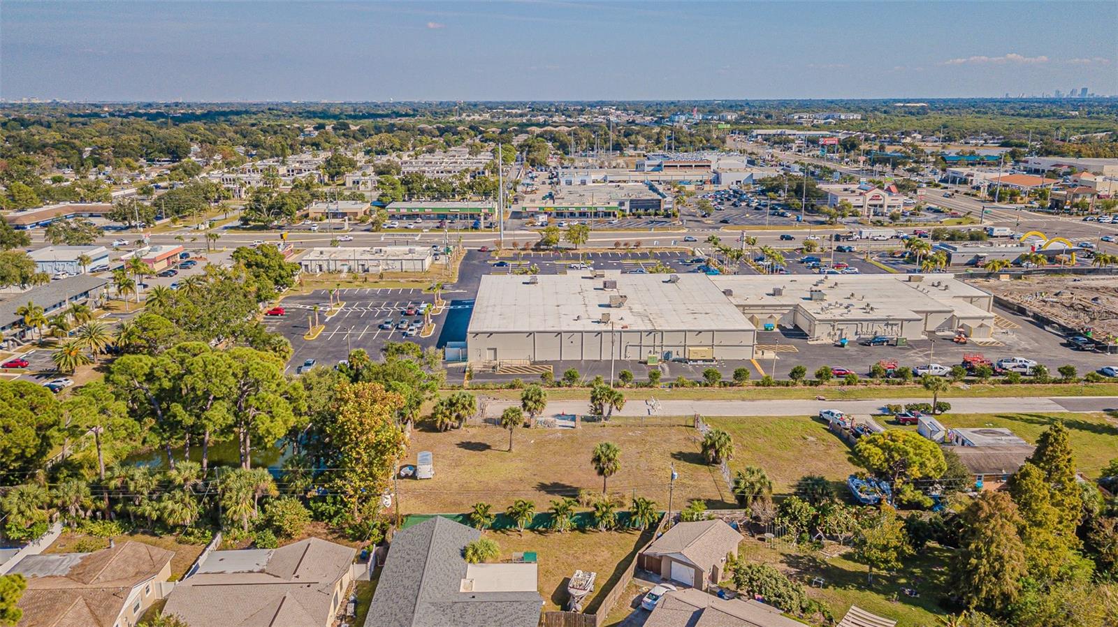 CROSS BAYOU ESTATES 8TH ADD - Land