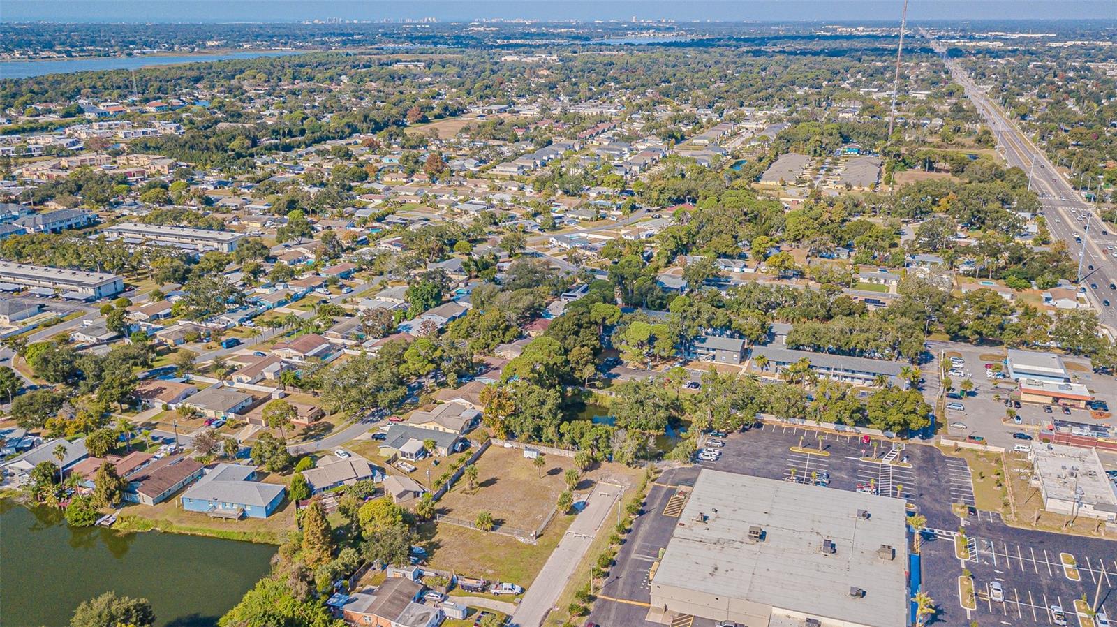 CROSS BAYOU ESTATES 8TH ADD - Land