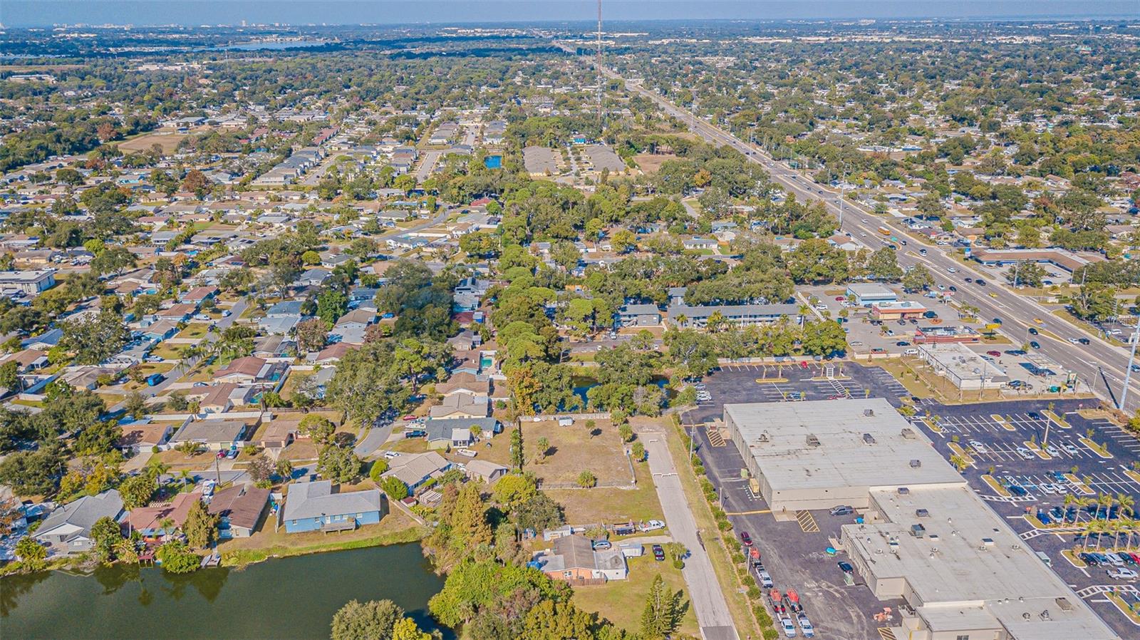 CROSS BAYOU ESTATES 8TH ADD - Land