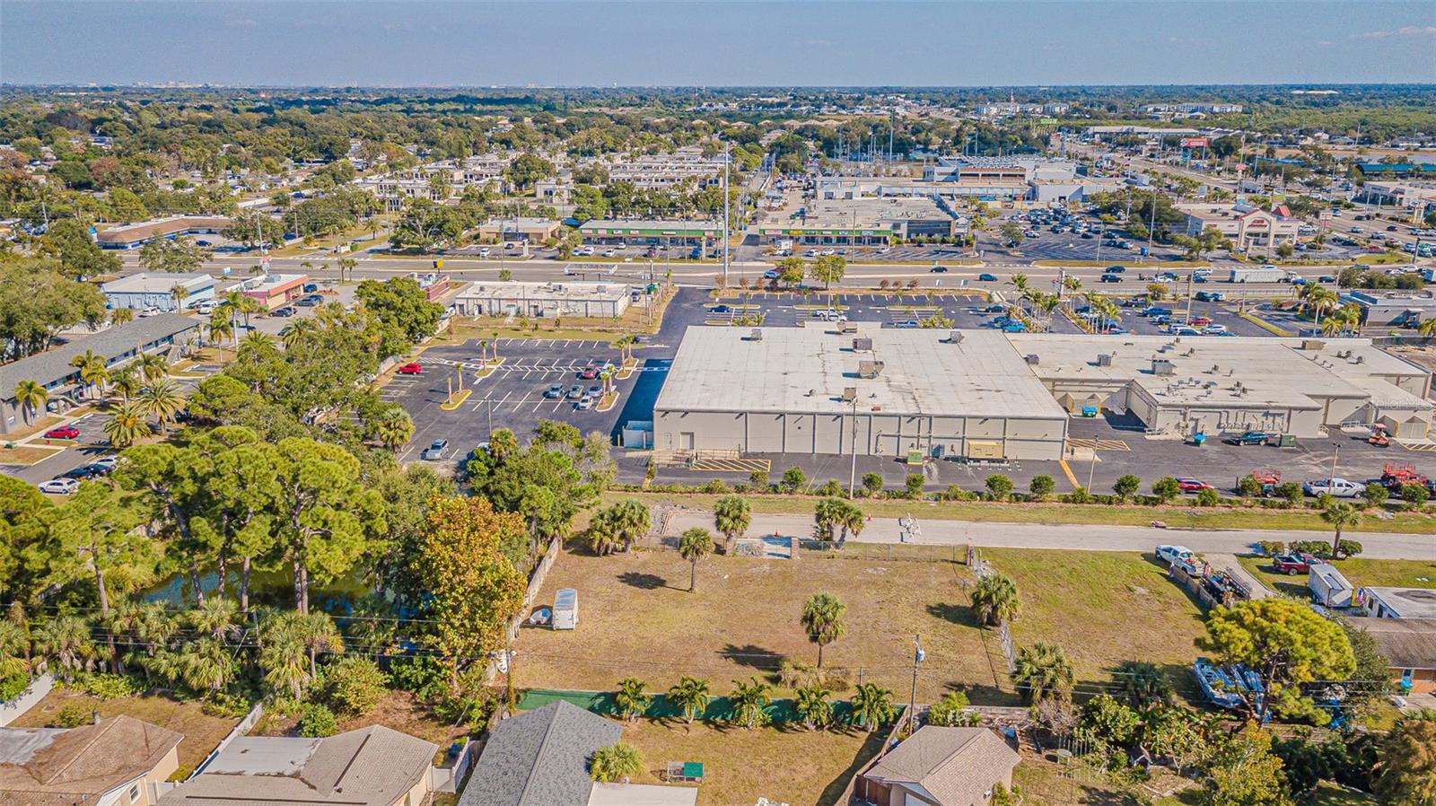 CROSS BAYOU ESTATES 8TH ADD - Land