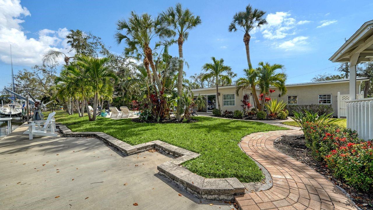 AQUALANE ESTATES 3RD - Residential