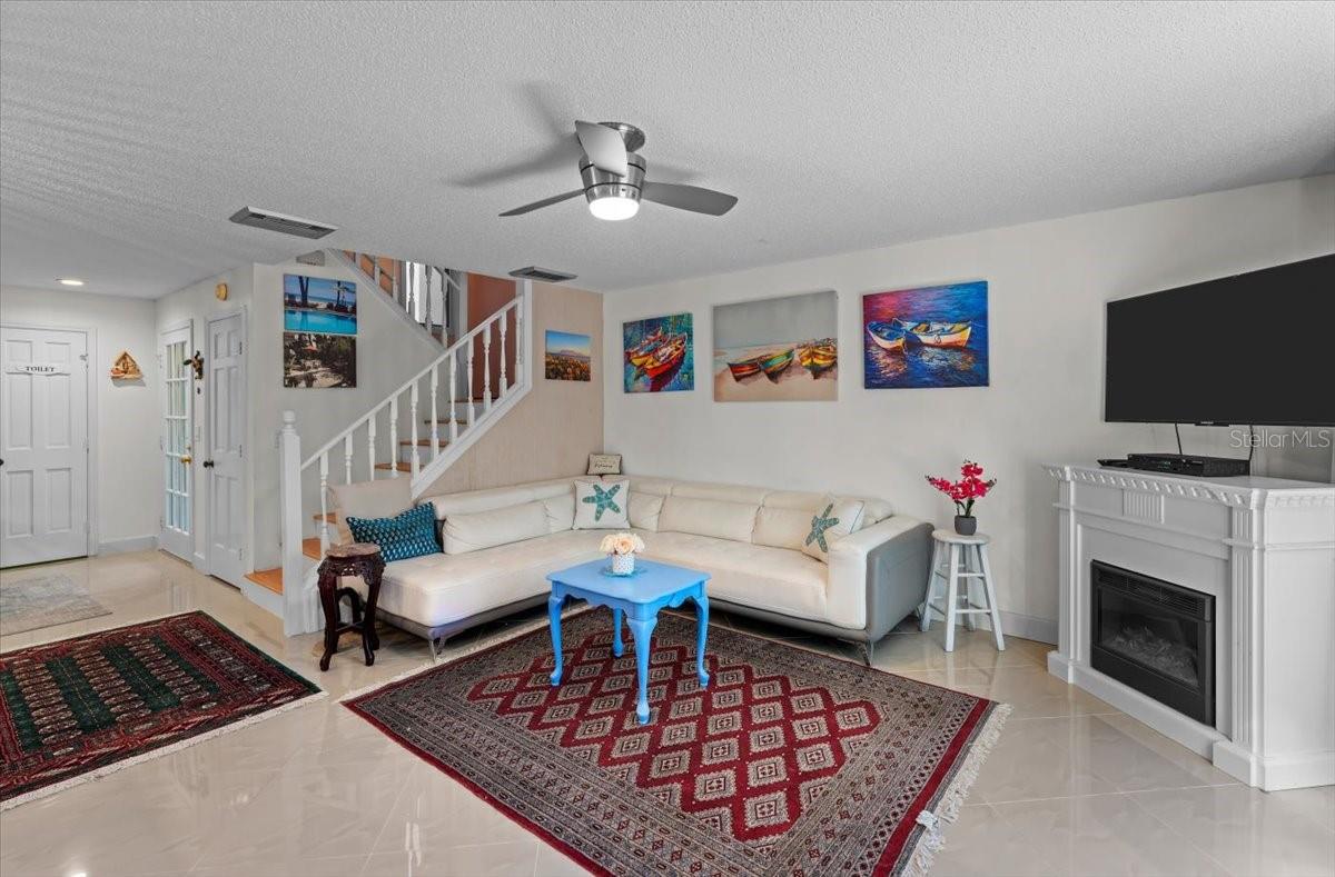 TOWNHOMES OCEAN - Residential