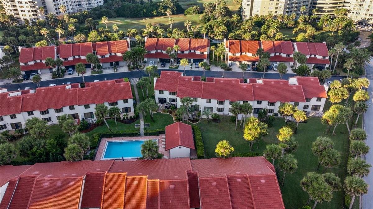 TOWNHOMES OCEAN - Residential