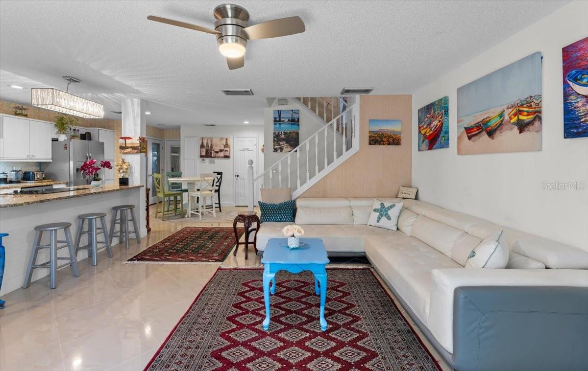 TOWNHOMES OCEAN - Residential