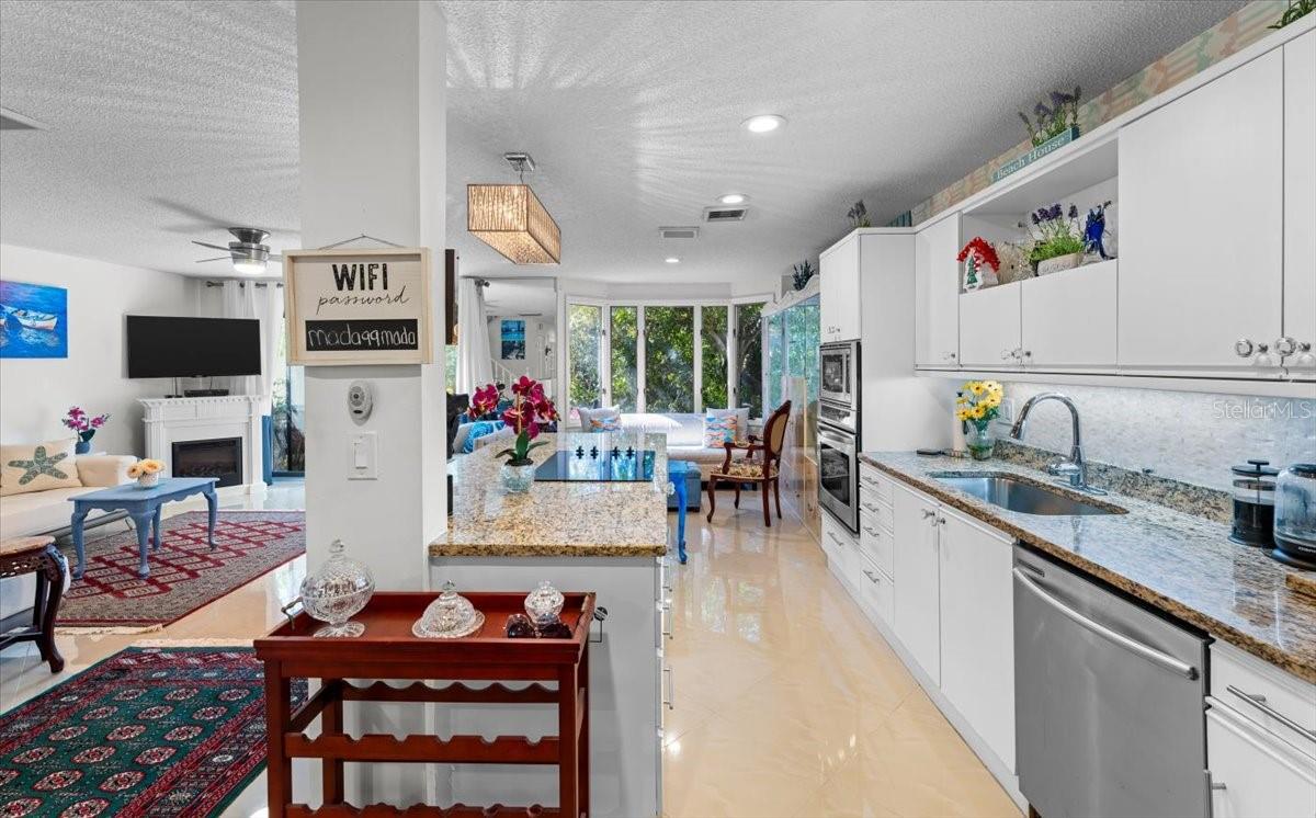 TOWNHOMES OCEAN - Residential