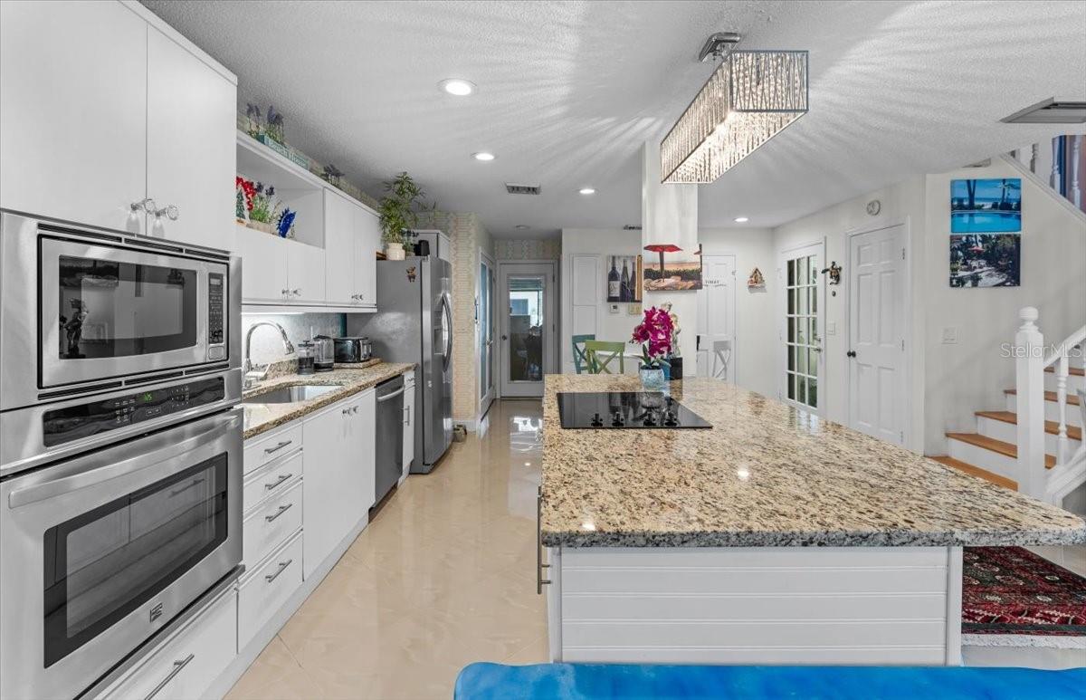 TOWNHOMES OCEAN - Residential