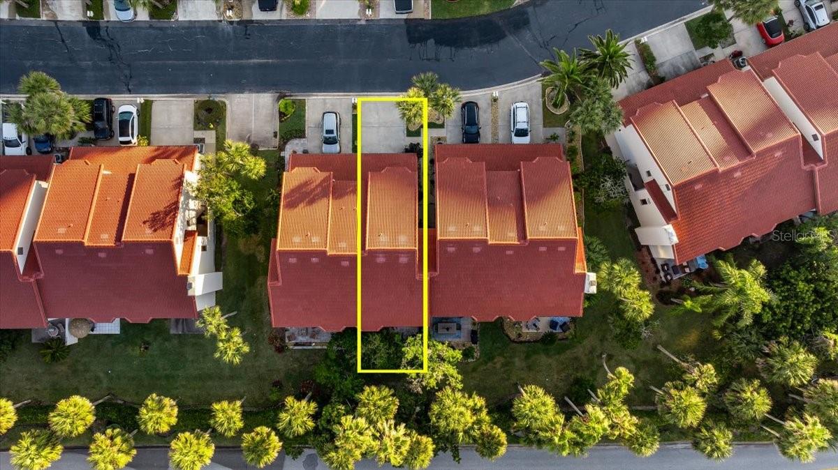TOWNHOMES OCEAN - Residential