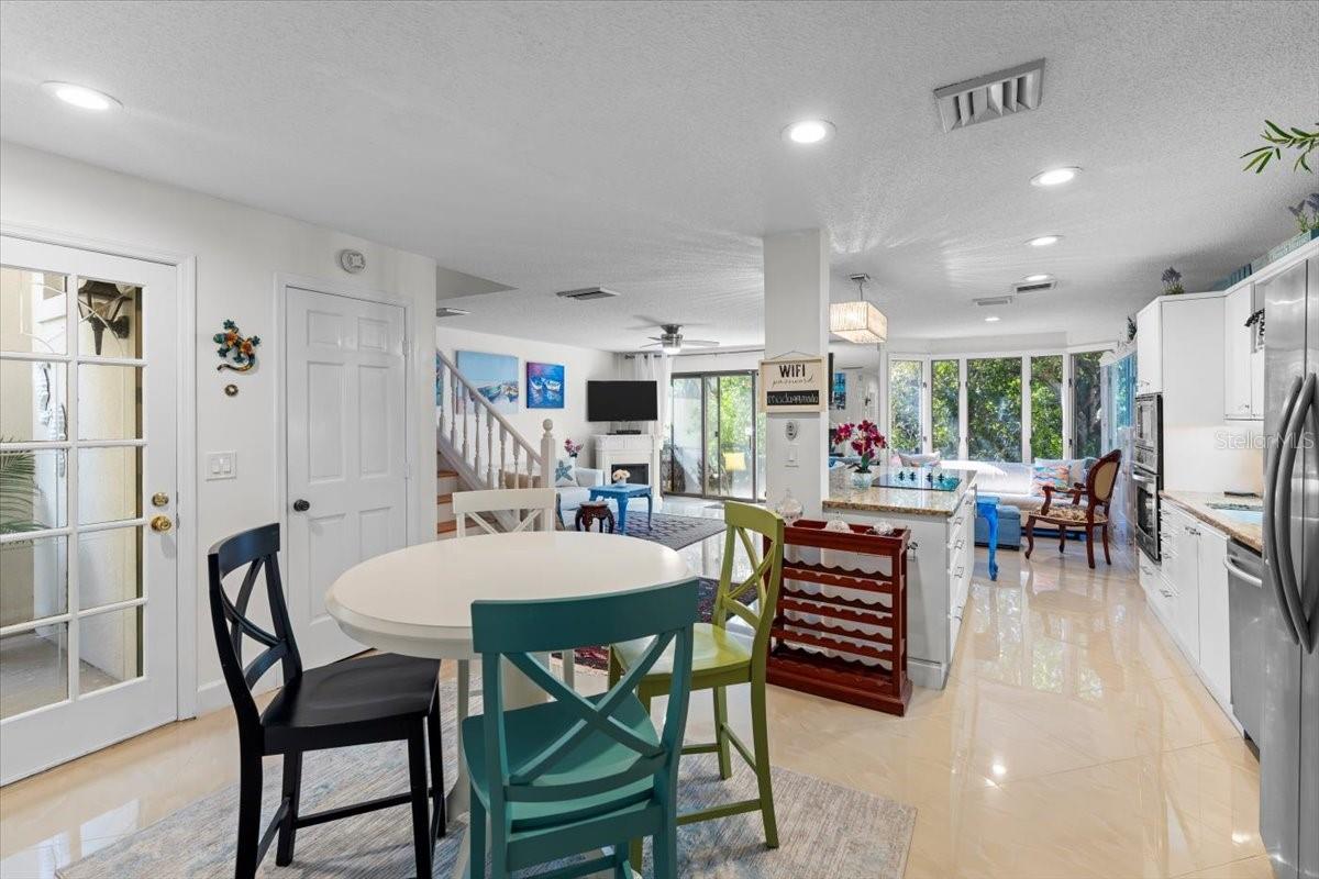 TOWNHOMES OCEAN - Residential