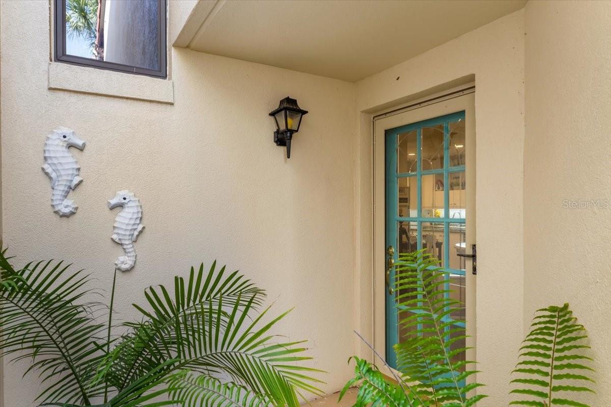 TOWNHOMES OCEAN - Residential