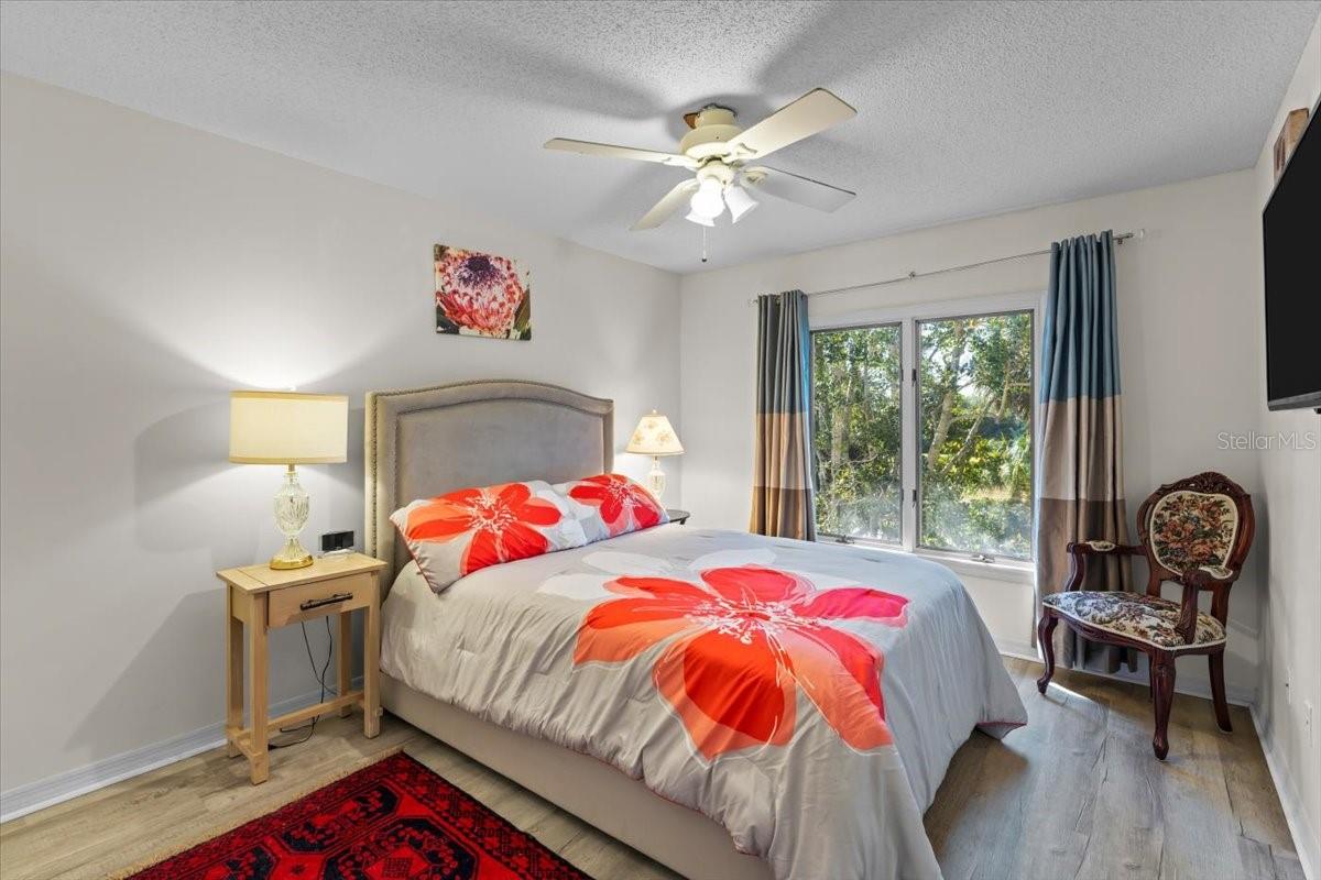 TOWNHOMES OCEAN - Residential