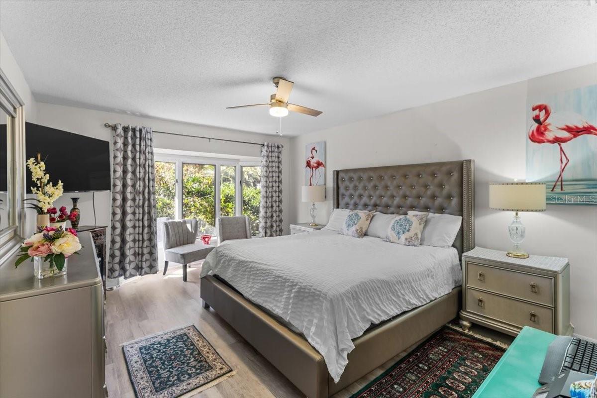 TOWNHOMES OCEAN - Residential