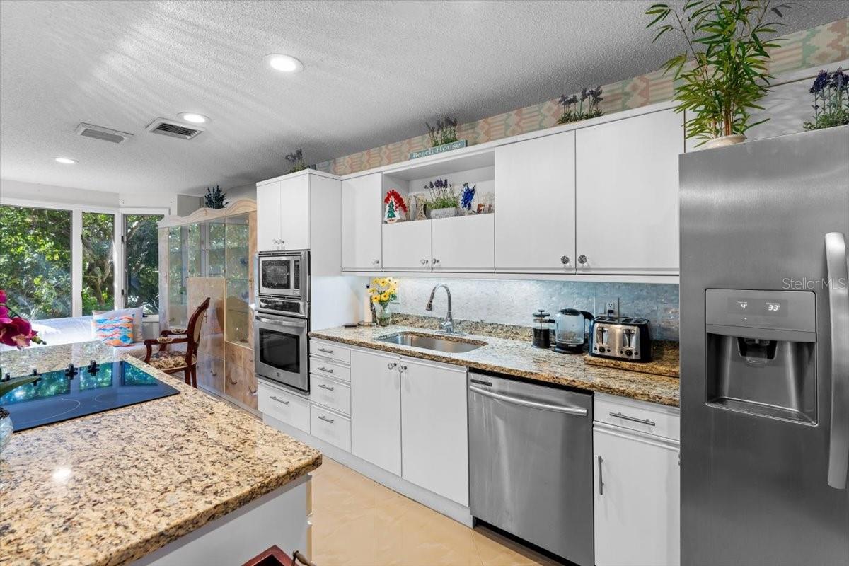 TOWNHOMES OCEAN - Residential