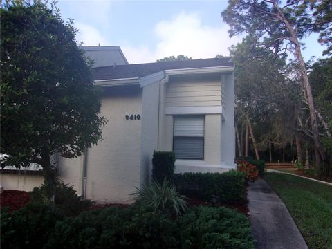 Photo of 9410 Nakoma Way #H, Weeki Wachee, FL 34613 (MLS # W7880826)