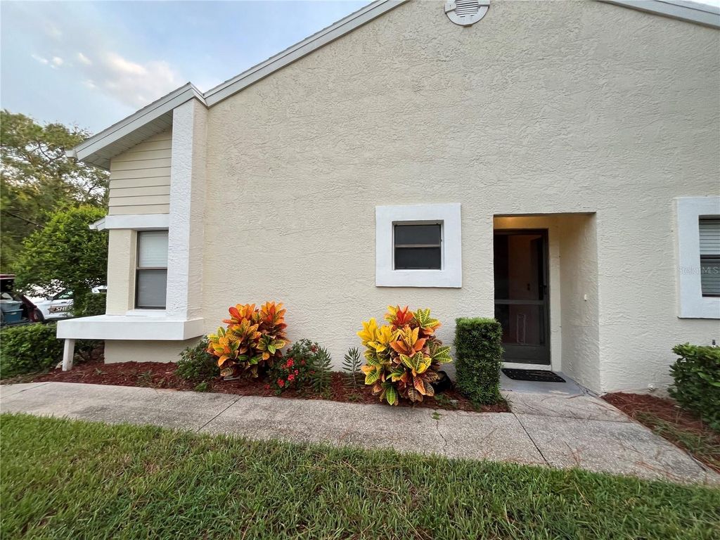 Photo of 9410 Nakoma Way #H, Weeki Wachee, FL 34613 (MLS # W7880826)