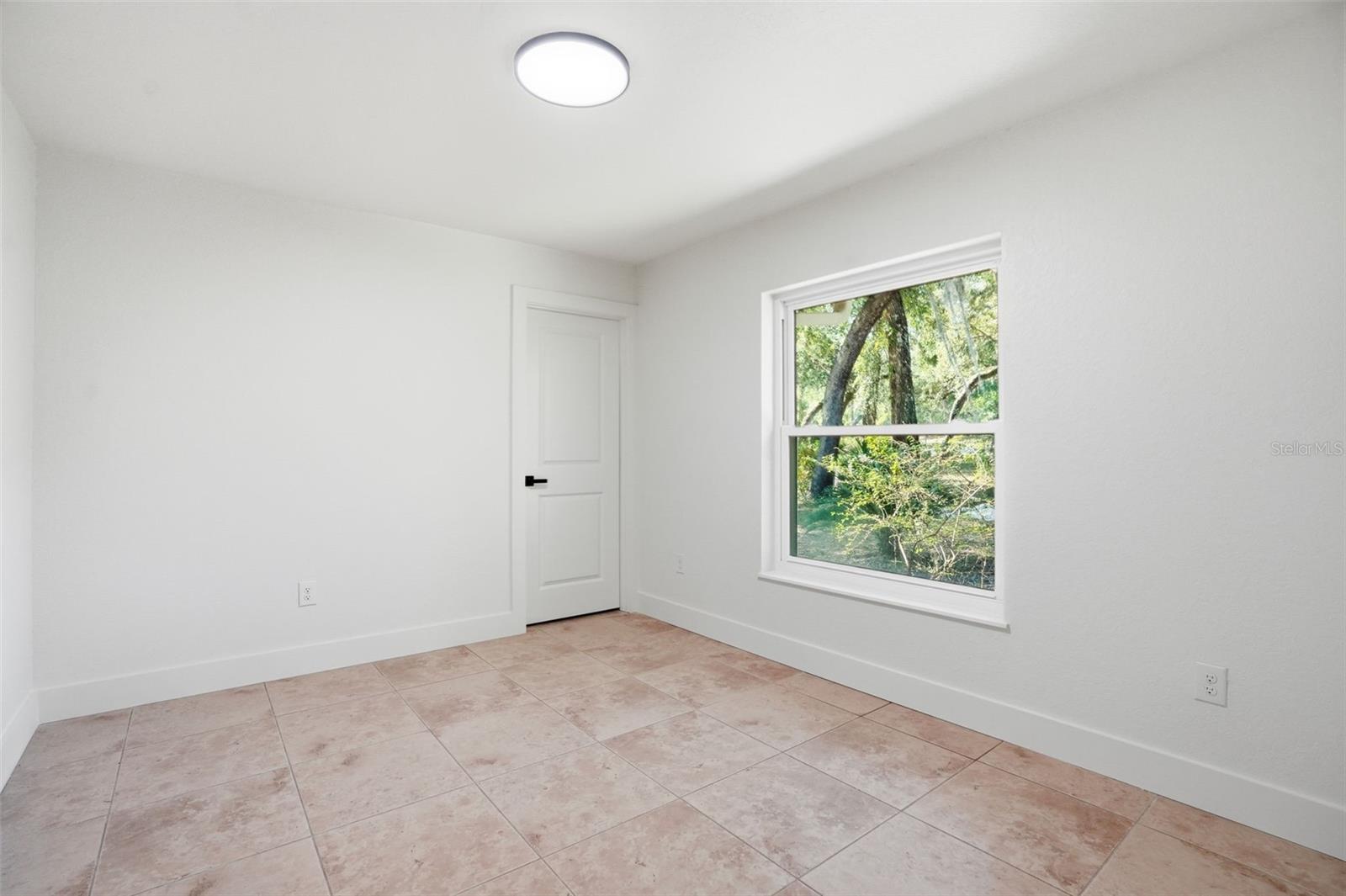 WESTLAKE - Residential