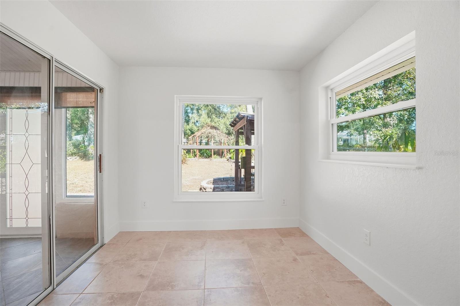 WESTLAKE - Residential