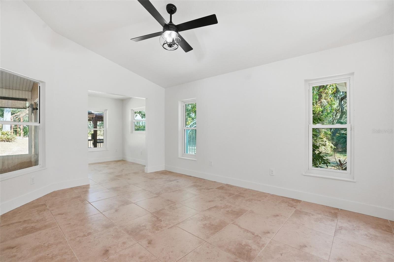 WESTLAKE - Residential