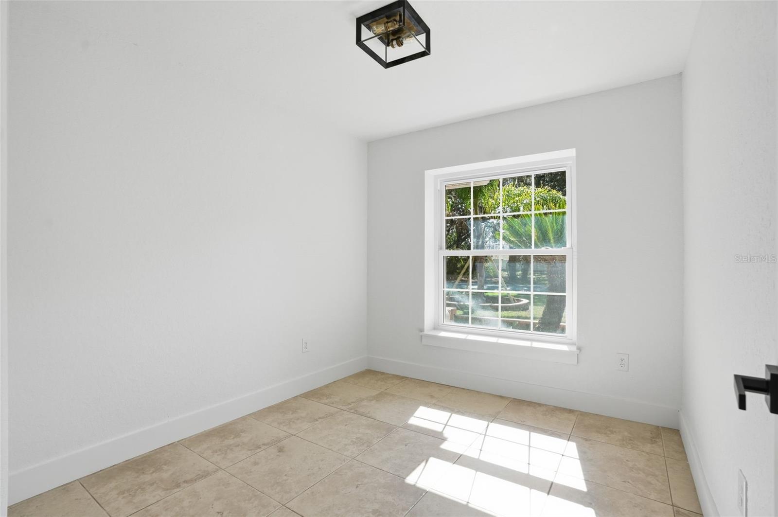 WESTLAKE - Residential