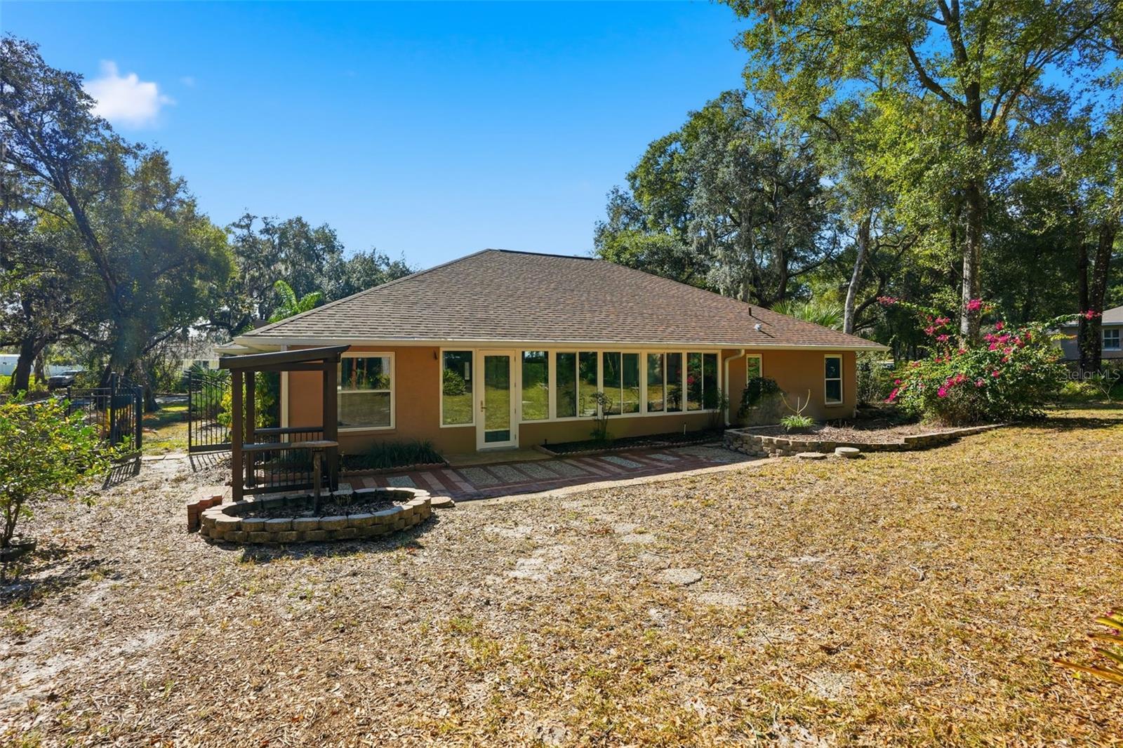 WESTLAKE - Residential