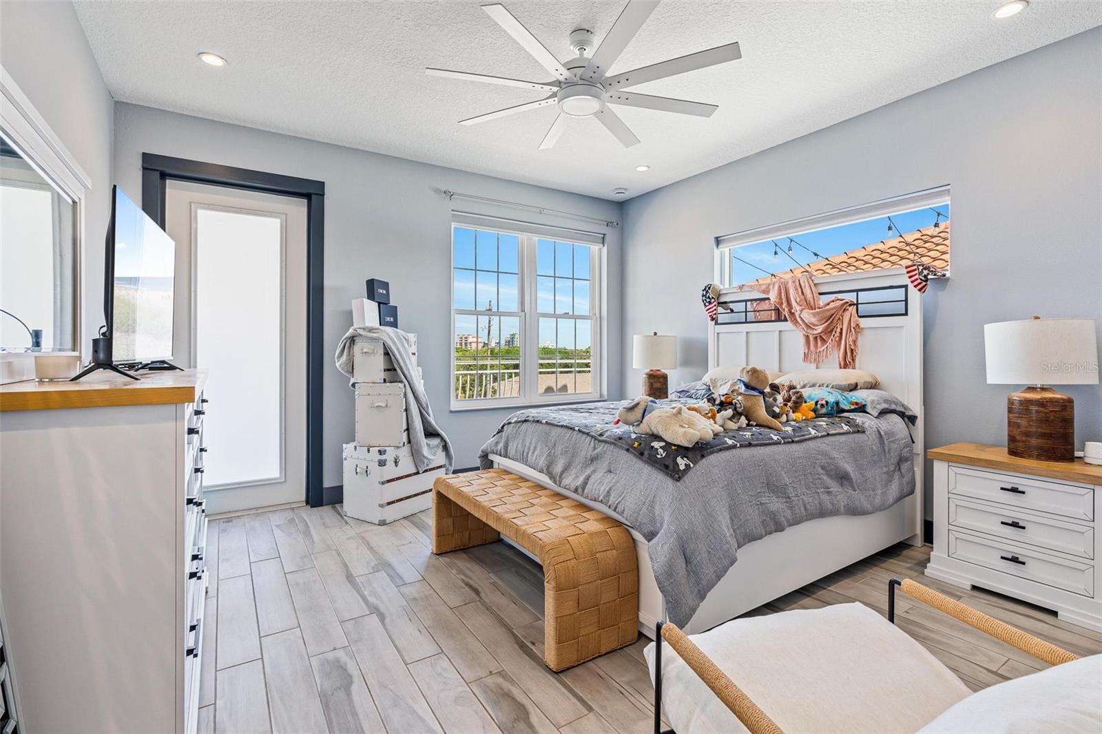 DETWILERS ADD 01 NEW SMYRNA BCH - Residential Lease