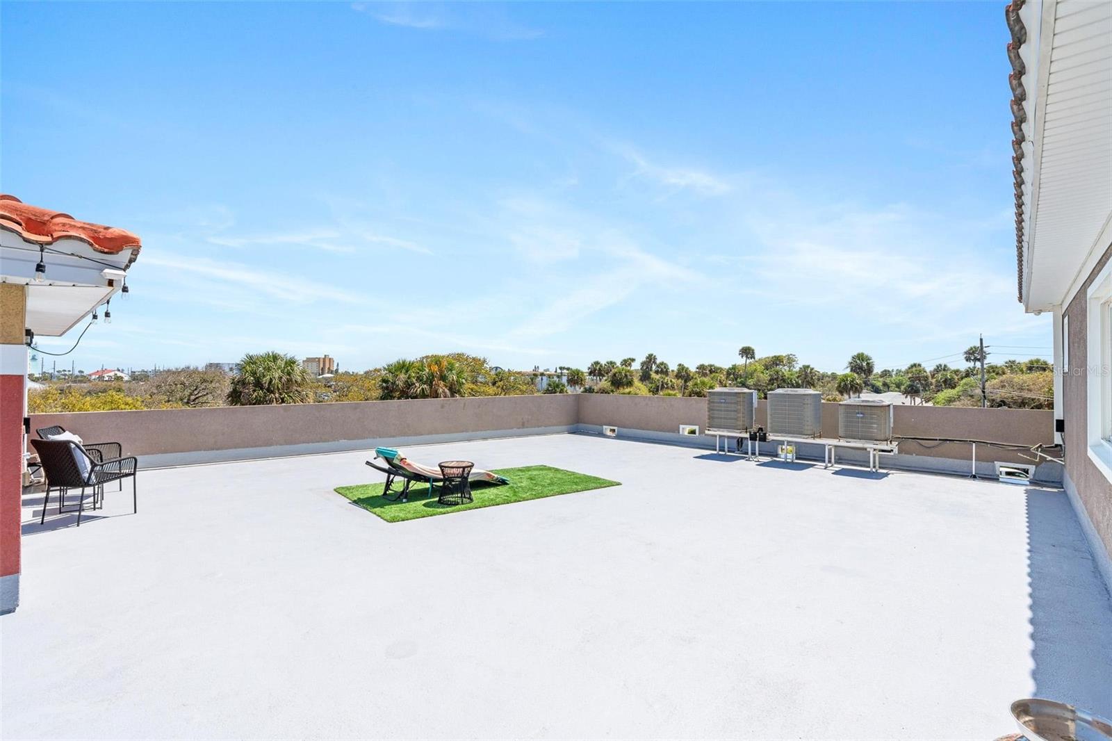 DETWILERS ADD 01 NEW SMYRNA BCH - Residential Lease