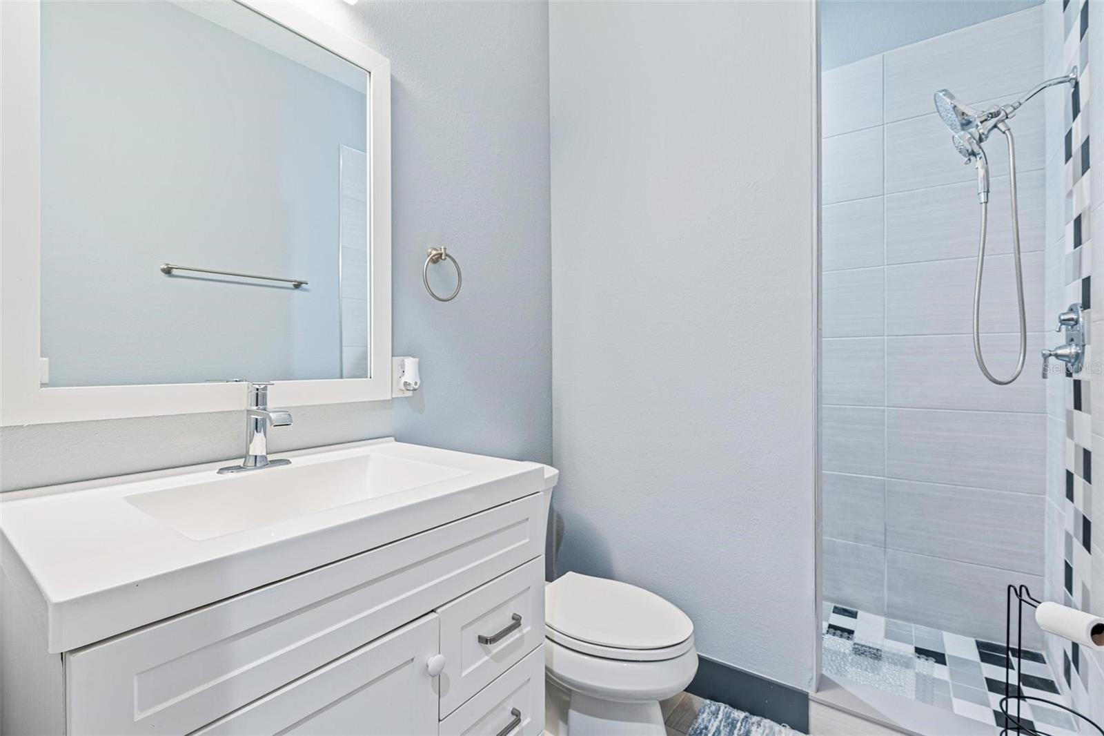 DETWILERS ADD 01 NEW SMYRNA BCH - Residential Lease