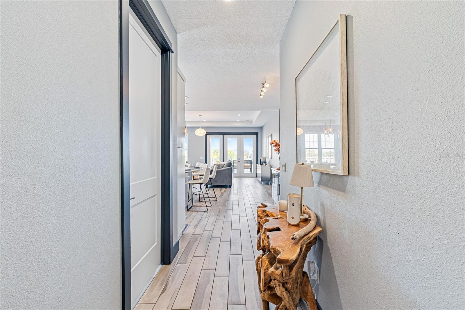 DETWILERS ADD 01 NEW SMYRNA BCH - Residential Lease