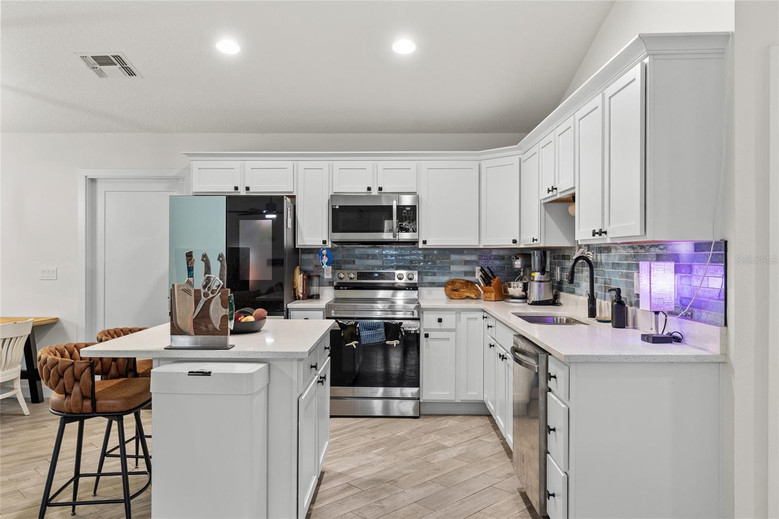 MARKHAM PARK HEIGHTS - Residential