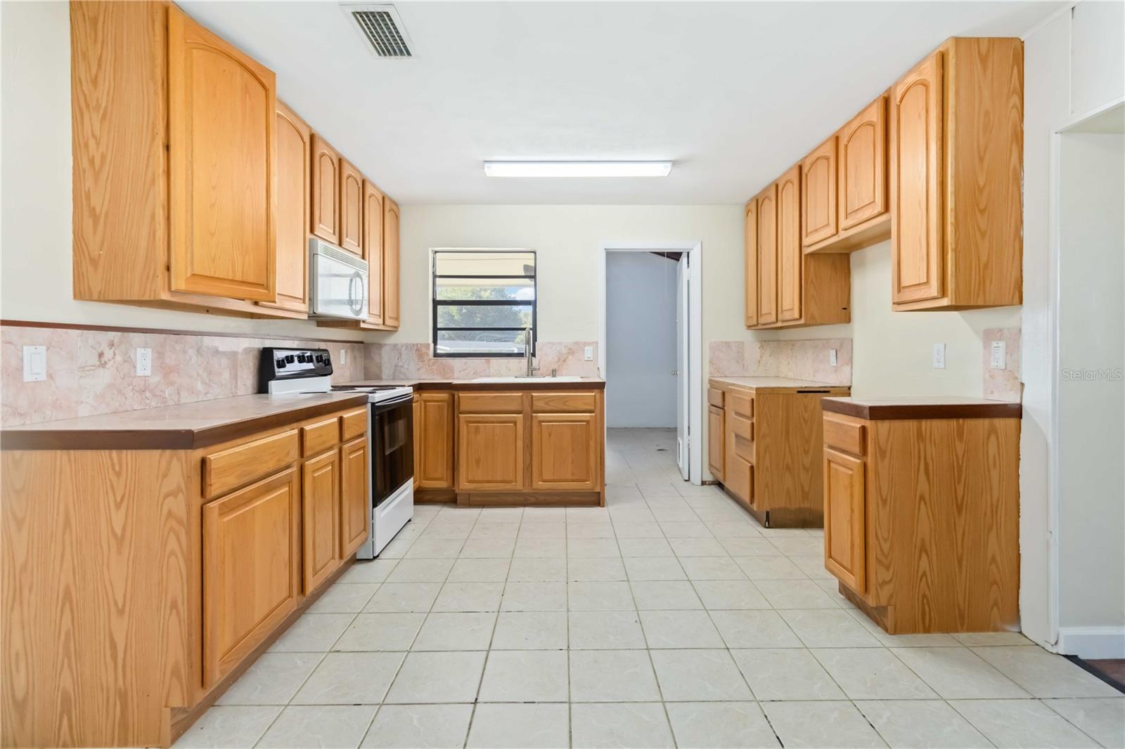 INDIAN RIVER HEIGHTS UNIT 13 - Residential