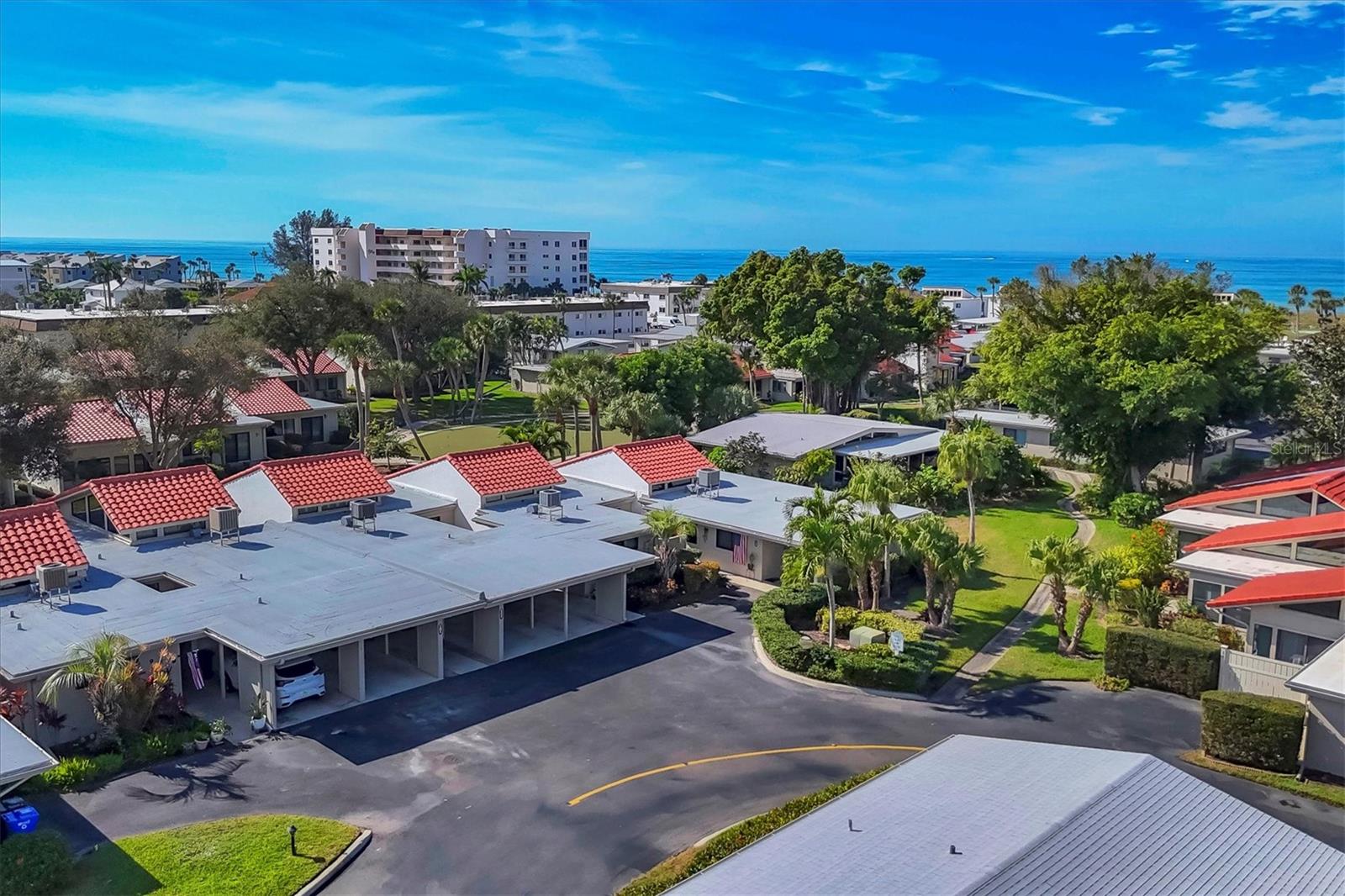 500 PARK BOULEVARD S 11