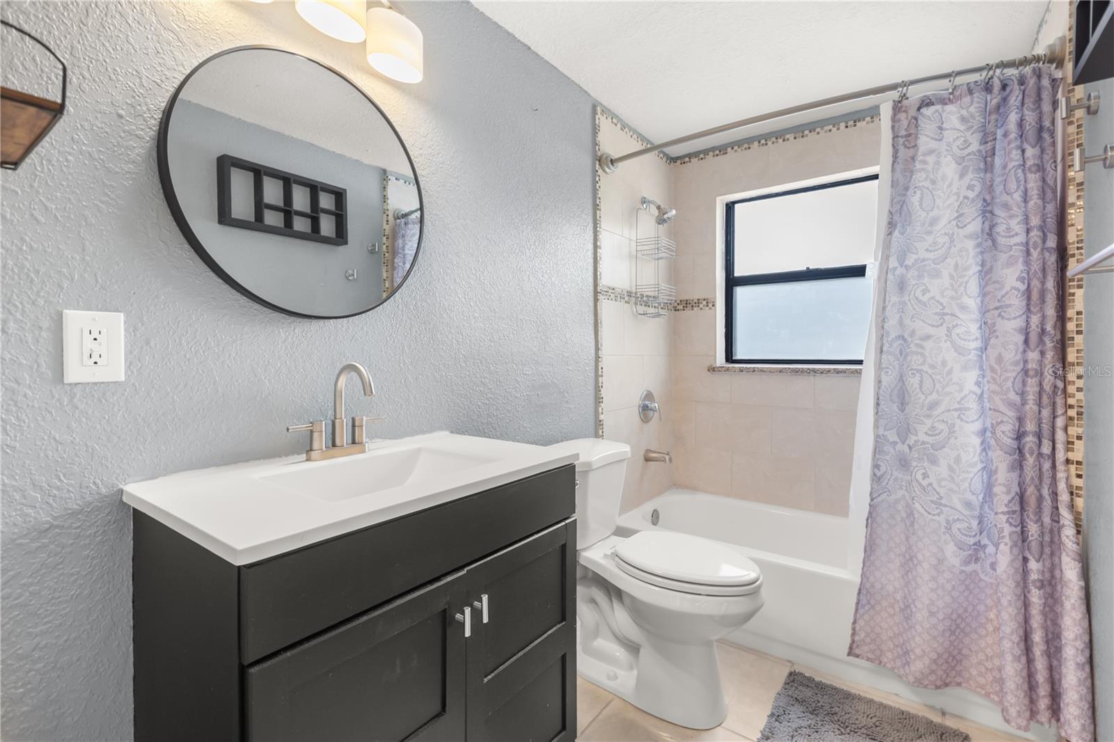 SUNLAND ESTATES AMD - Residential