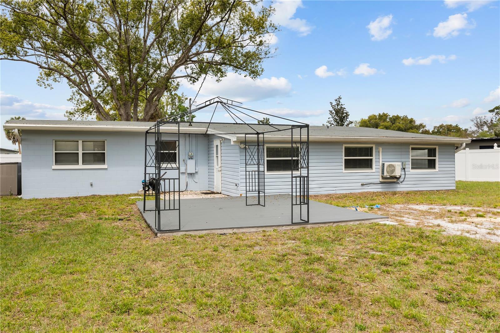 SUNLAND ESTATES AMD - Residential