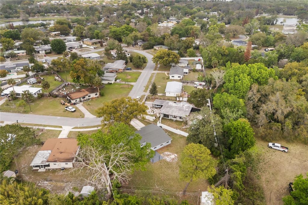 Photo of 615 Mimosa Terrace, Sanford, FL 32773 (MLS # O6386147)