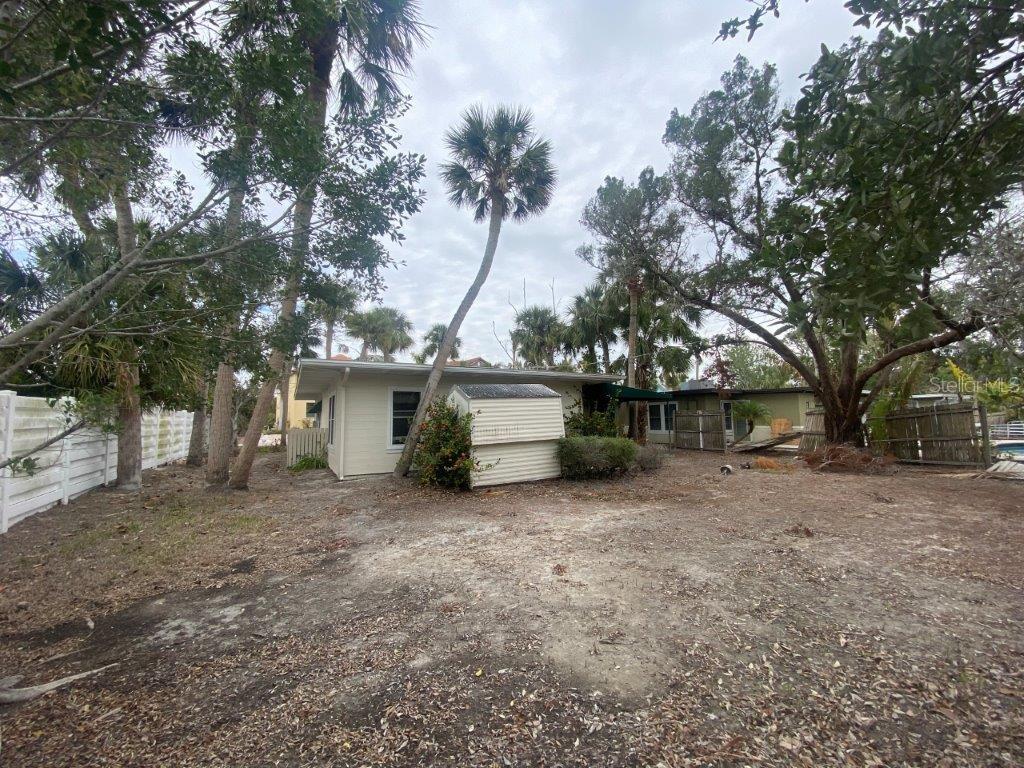 SARASOTA BEACH - Residential