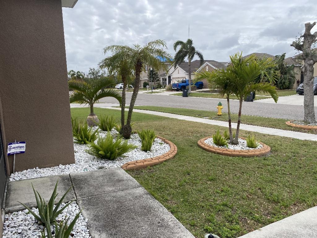 711 PARKER DEN DRIVE