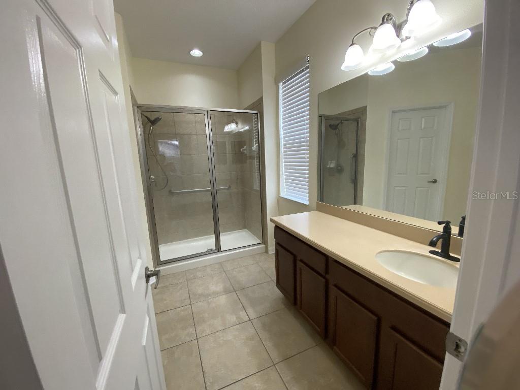 BAHIA LAKES PH 3 - Residential