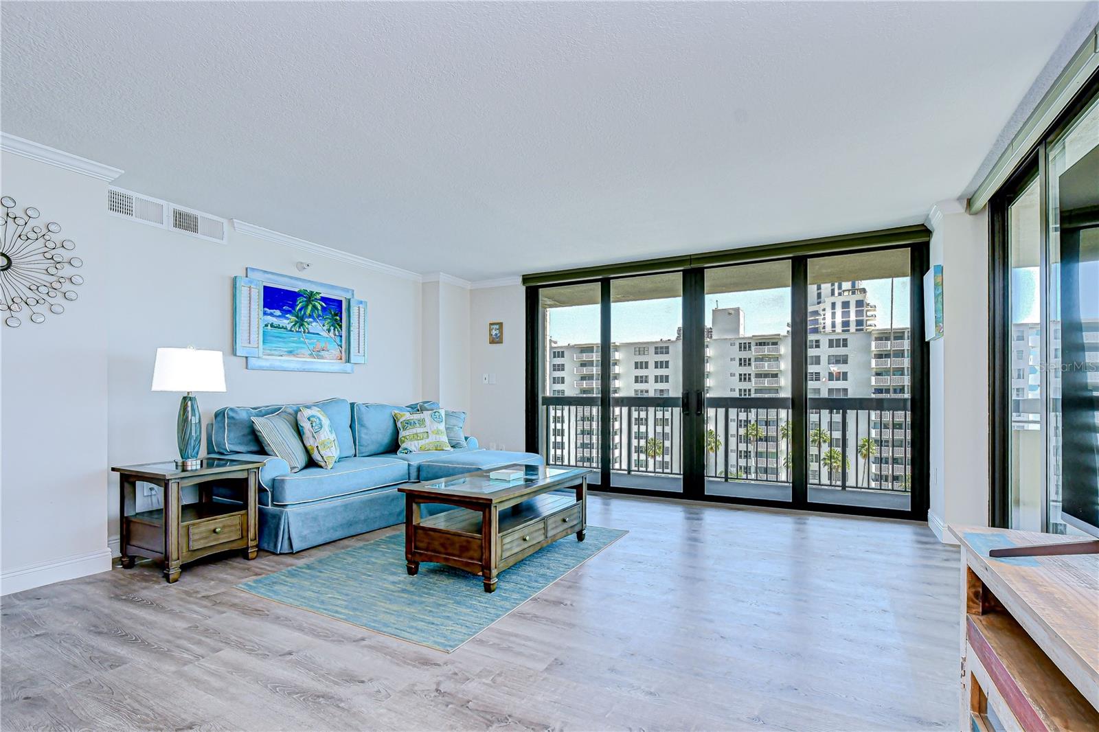 ATRIUM ON THE BAYSHORE - Residential