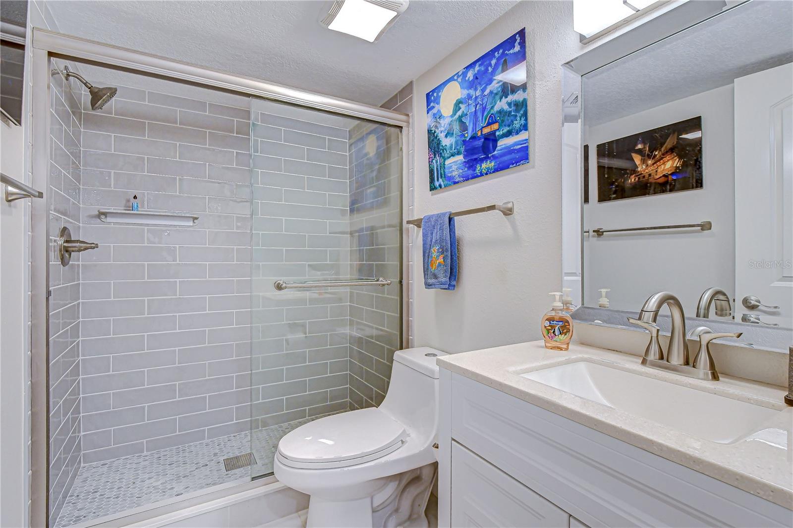 ATRIUM ON THE BAYSHORE - Residential