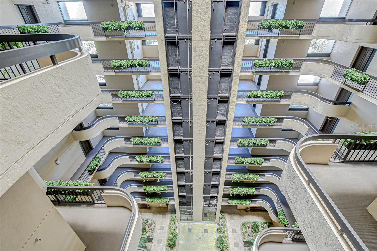 ATRIUM ON THE BAYSHORE - Residential
