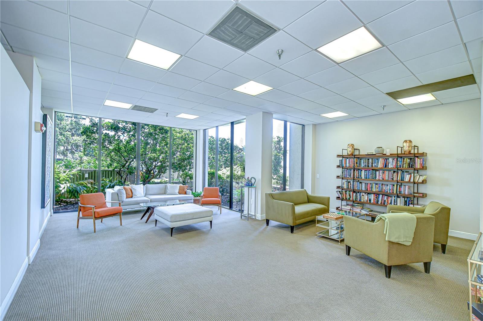 ATRIUM ON THE BAYSHORE - Residential